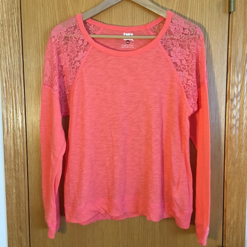 Lace Detailed Top